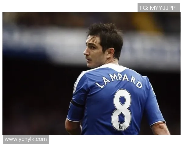 足球史上最具影响力的十大球员排名及其传奇成就回顾