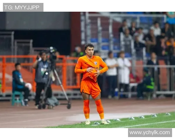 足球球星信仰:探讨球迷如何将偶像崇拜与精神力量融合在一起 足球球星信仰:探讨球迷如何将偶像崇拜与精神力量融合在一起