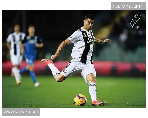 足球球星贴签市场价格揭秘 每张价值与收藏趋势分析