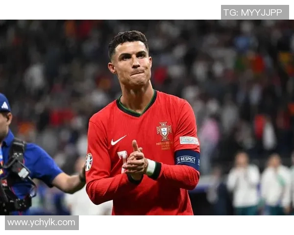 足球球星中哪些腿部线条最直最完美 展现运动员优雅身姿的秘密 足球球星中哪些腿部线条最直最完美 展现运动员优雅身姿的秘密